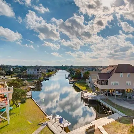 7820 - Pair A Dice By Resort Realty